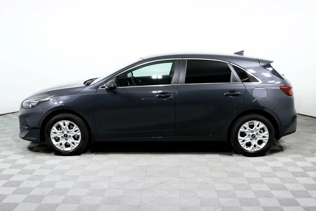 Kia Ceed III Рестайлинг · Premium — фото 3