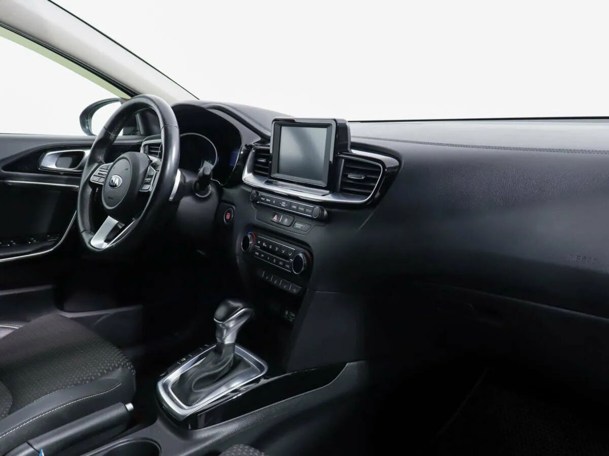 Kia Ceed III · Premium — фото 5