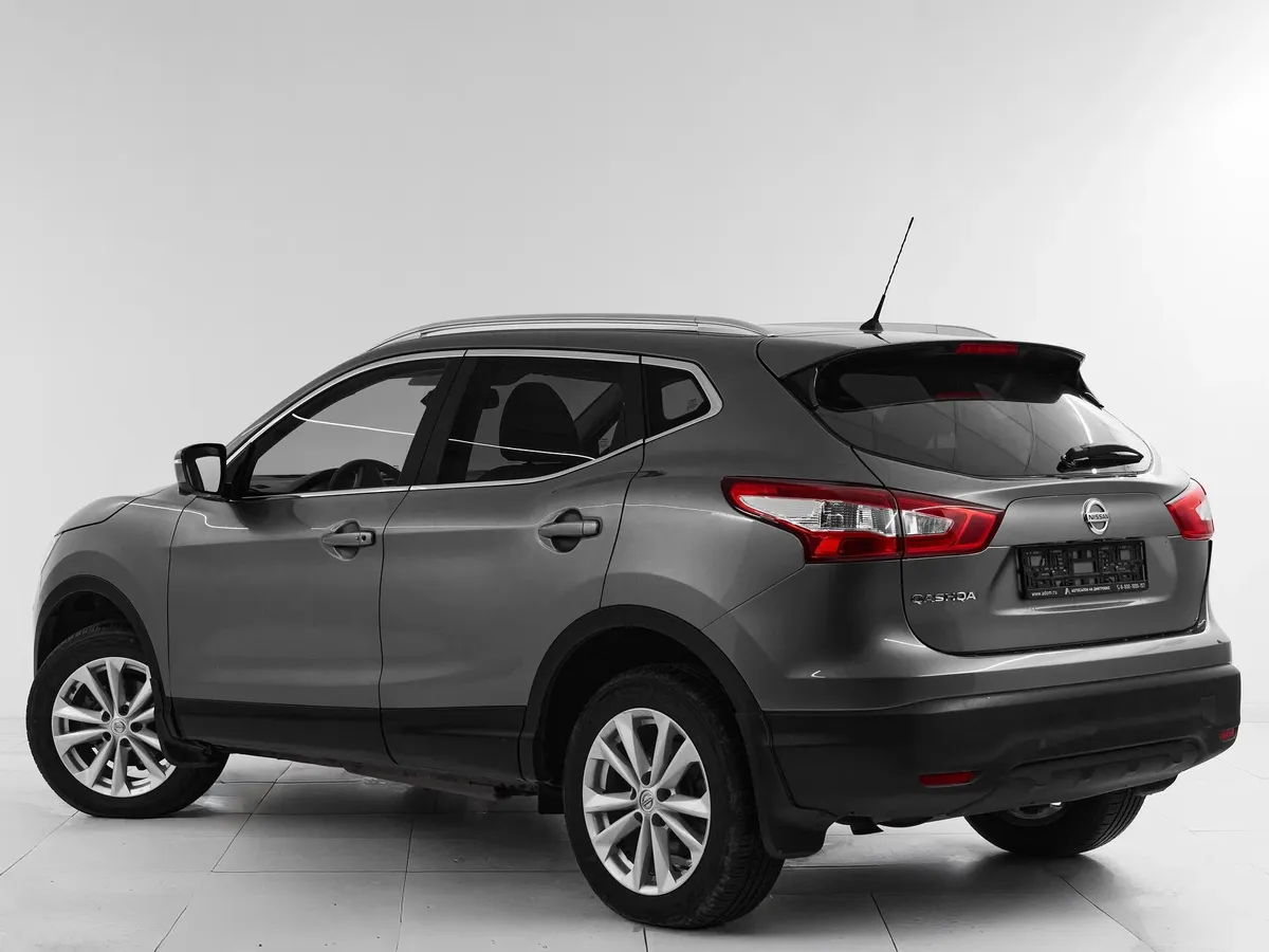 Nissan Qashqai II · LE Top — фото 4