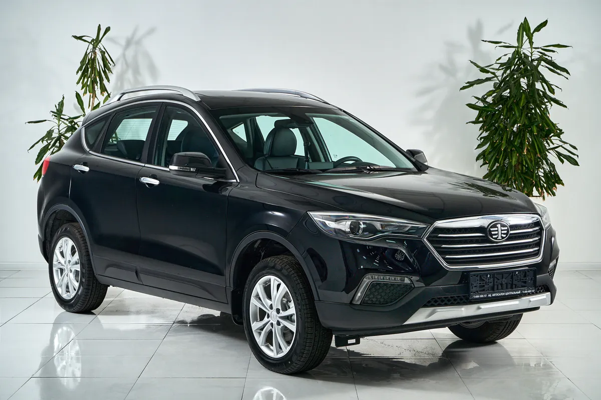 FAW Besturn X80 I Рестайлинг · Luxury — фото 3