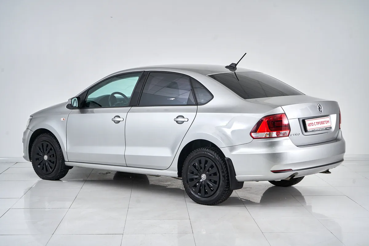 Volkswagen Polo V Рестайлинг — фото 4