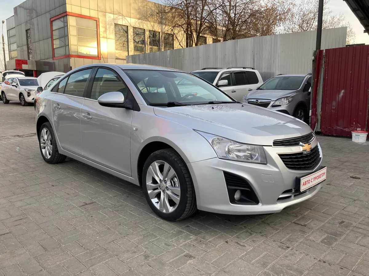 Chevrolet Cruze I Рестайлинг · LT — фото 3