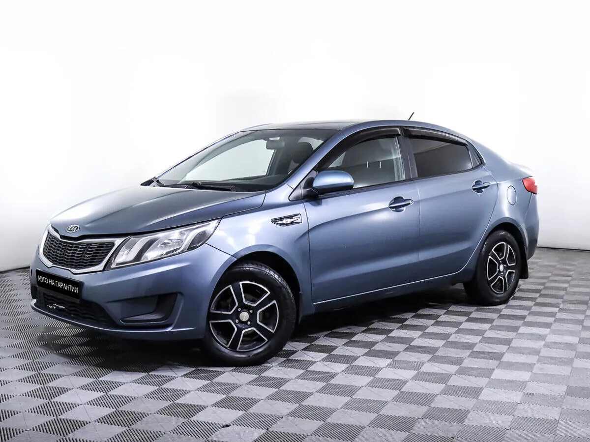Kia Rio III · Comfort (без теплых опций)