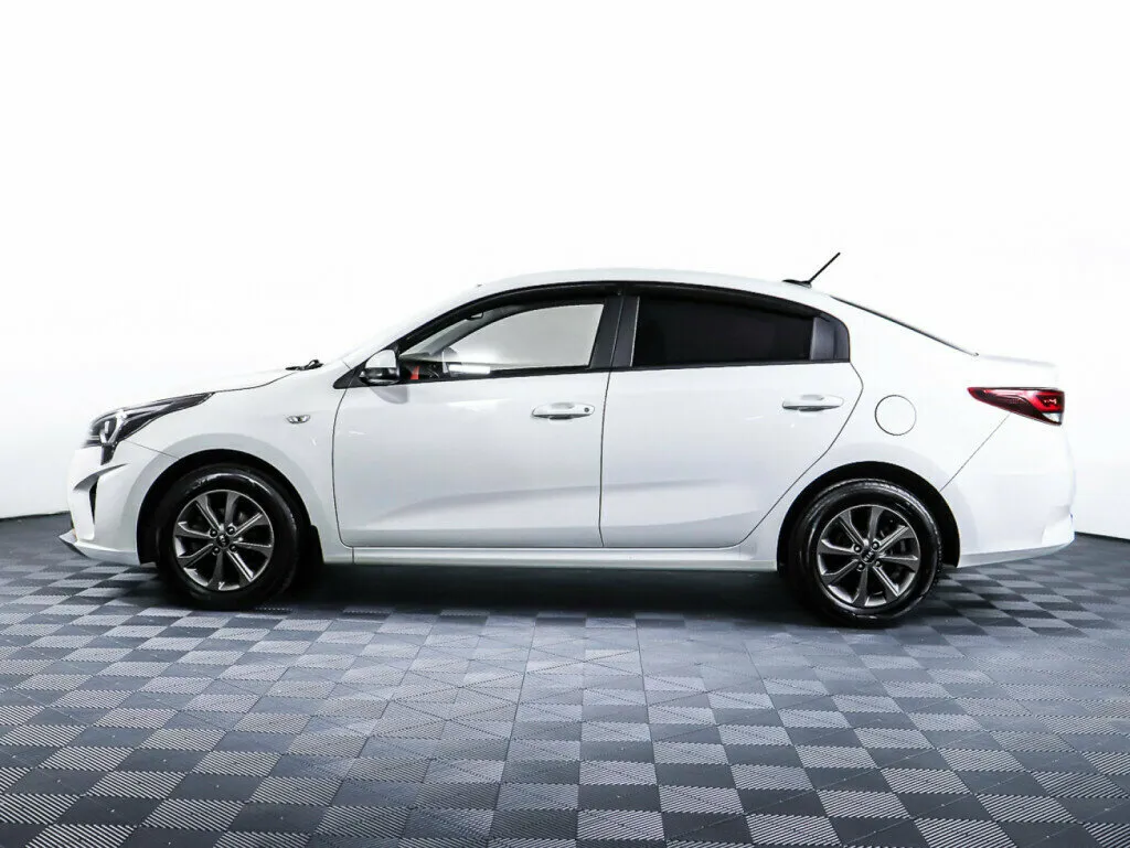 Kia Rio IV Рестайлинг · Premium — фото 3