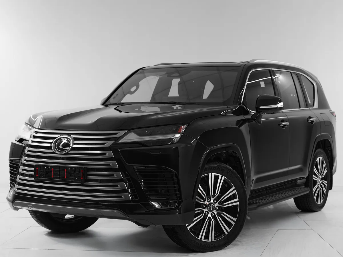 Lexus LX IV · Luxury