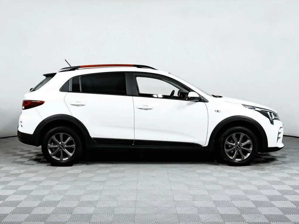 Kia Rio IV Рестайлинг · Luxe AV — фото 4