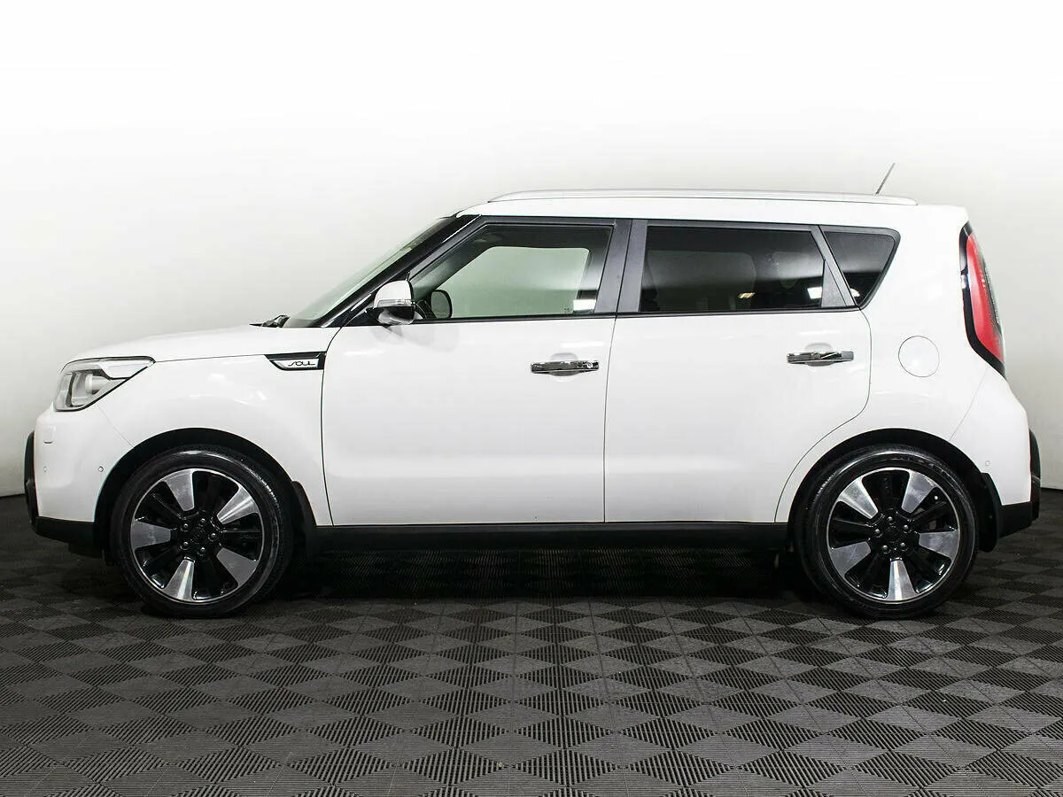 Kia Soul II · Premium — фото 3