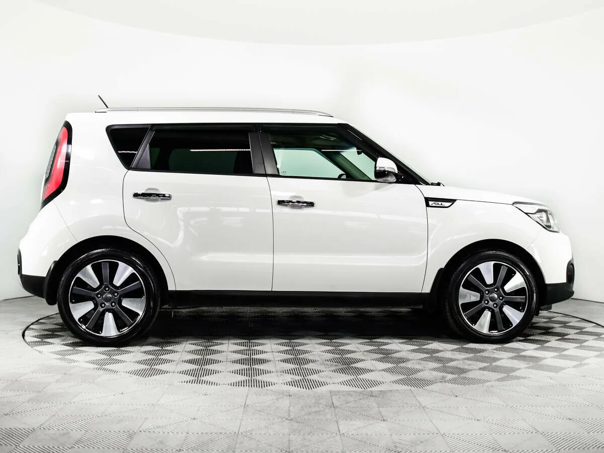 Kia Soul II Рестайлинг · Luxe — фото 4