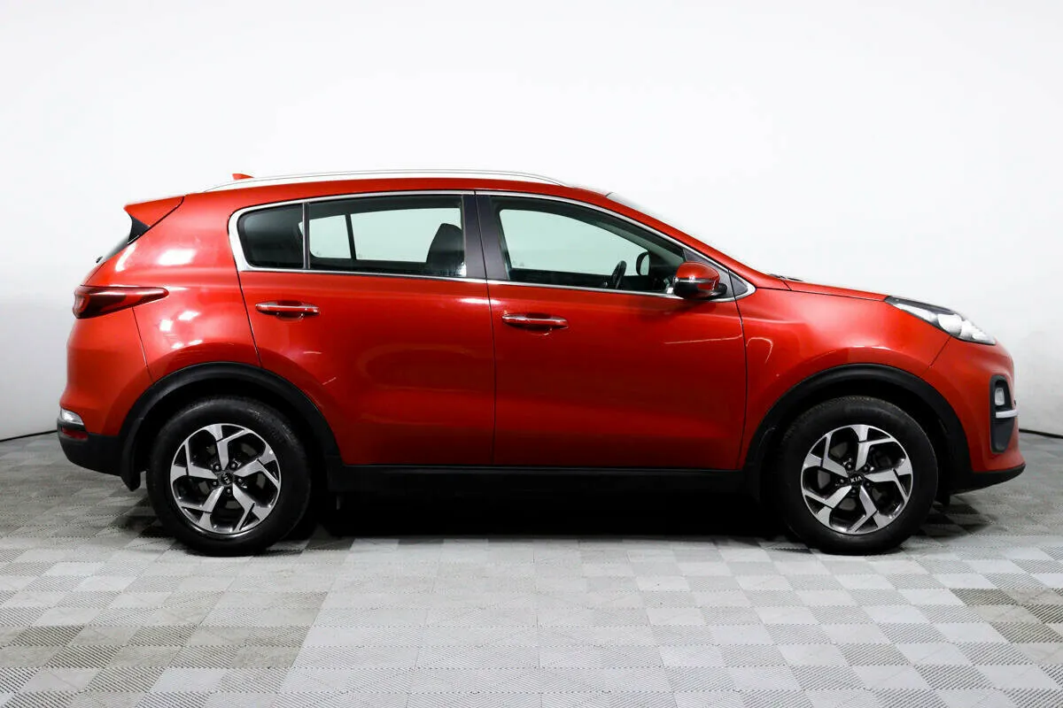 Kia Sportage IV Рестайлинг · Classic "Теплые опции" — фото 4