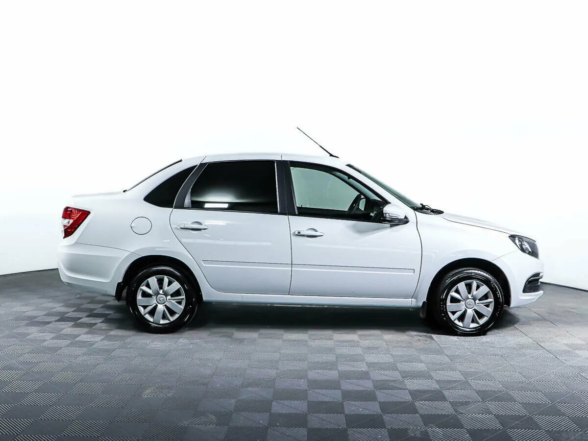 Lada (ВАЗ) Granta I Рестайлинг · Стандарт Плюс — фото 4