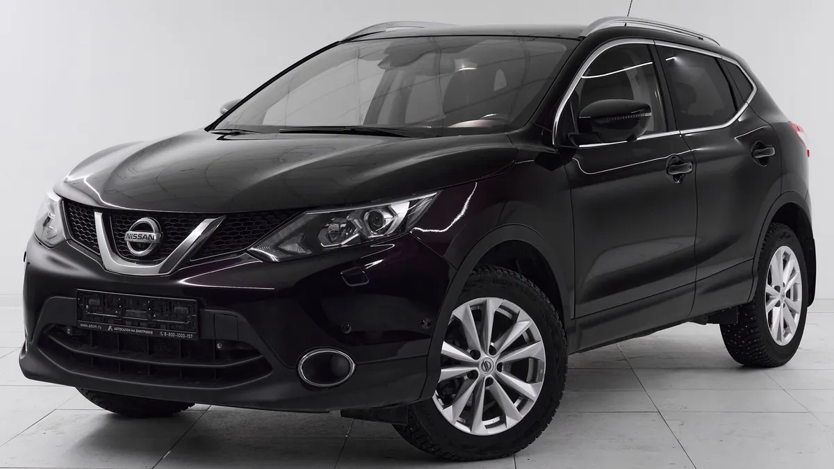 Nissan Qashqai II · LE+