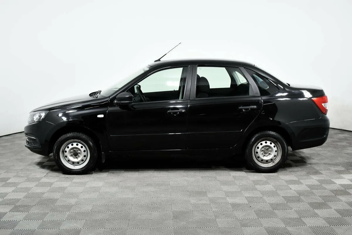 Lada (ВАЗ) Granta I Рестайлинг · Standard — фото 3