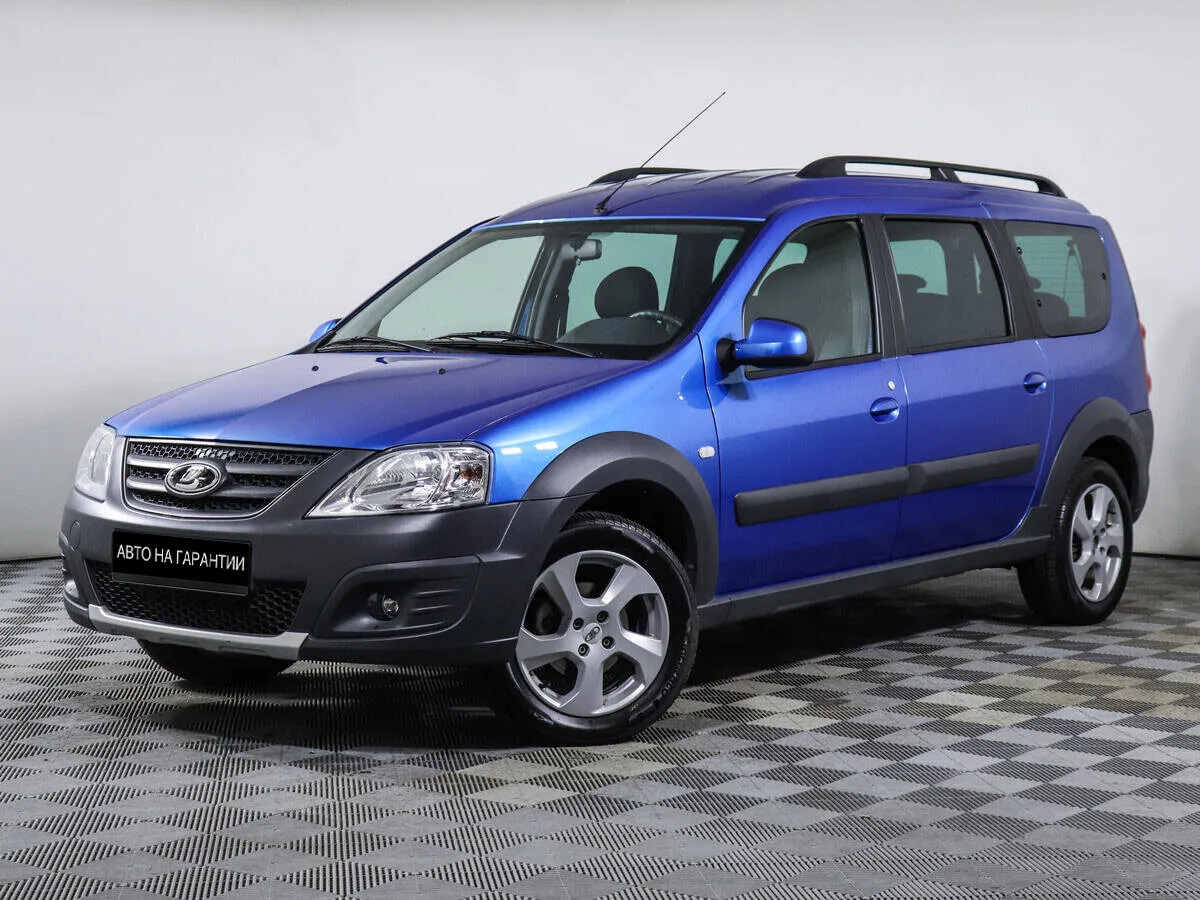 Lada (ВАЗ) Largus I · Luxe (7 мест)