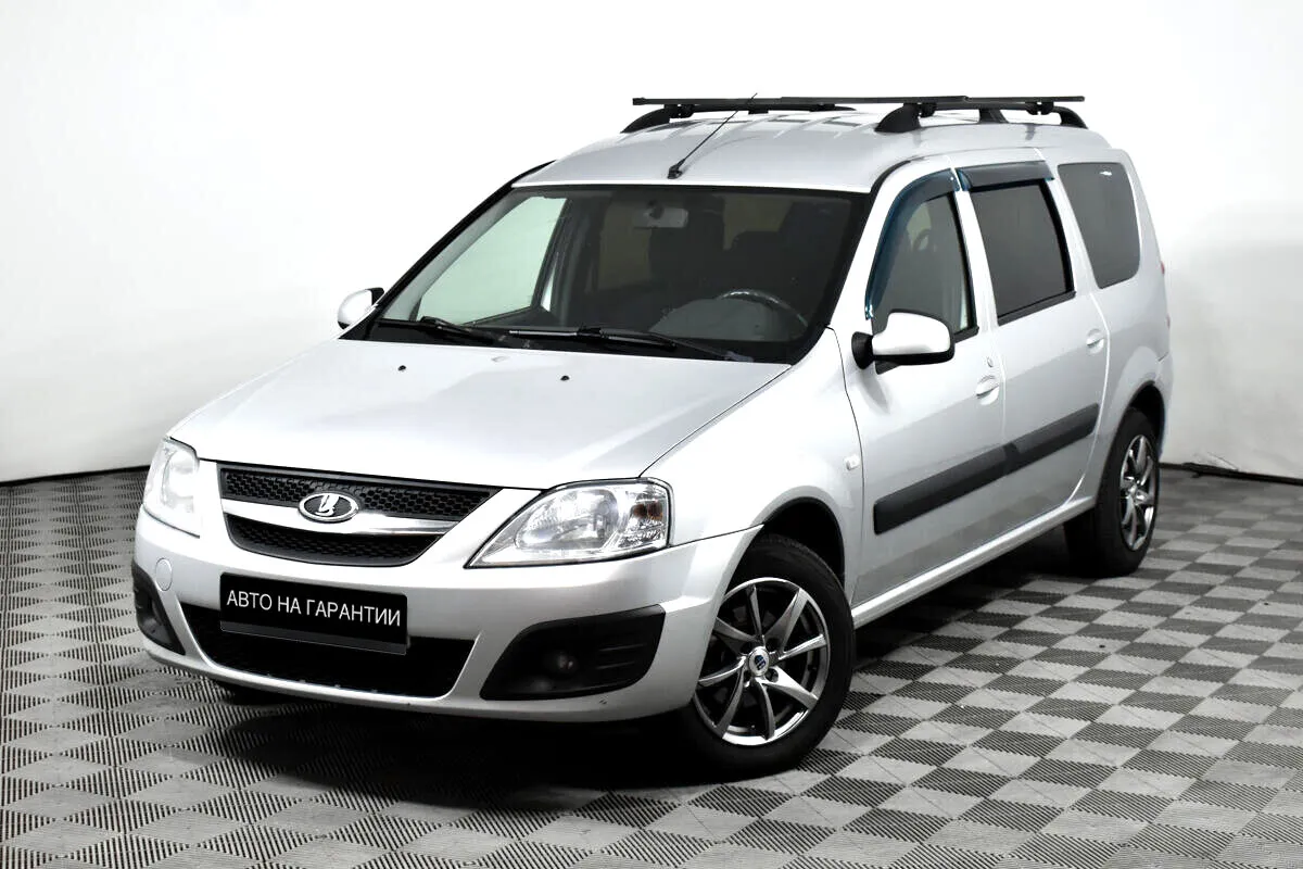 Lada (ВАЗ) Largus I · Luxe (5 мест) (2015-2017)