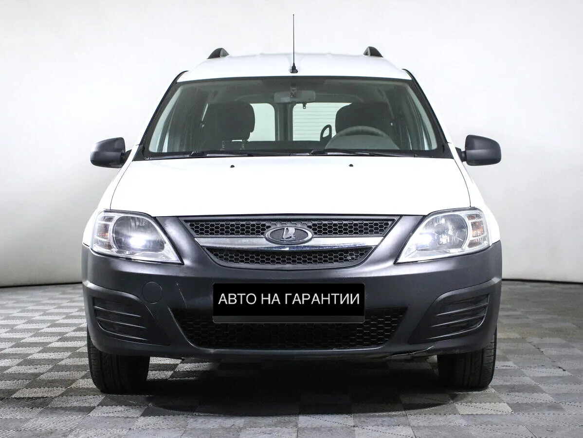 Lada (ВАЗ) Largus I · Standard (5 мест) — фото 2