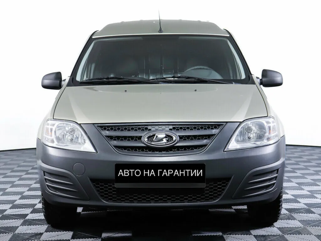 Lada (ВАЗ) Largus I · Standard (5 мест) — фото 2