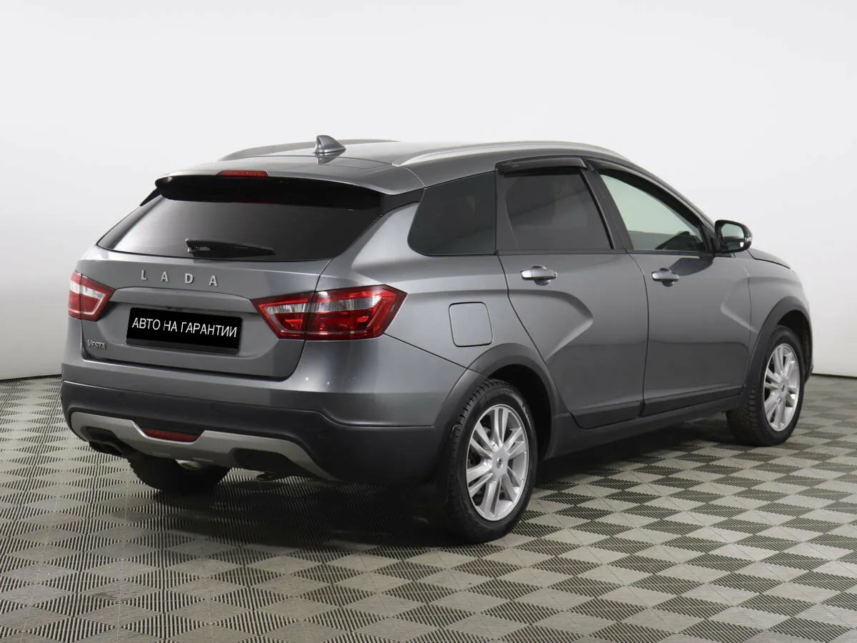 Lada (ВАЗ) Vesta I · Luxe (2017-2019) — фото 3
