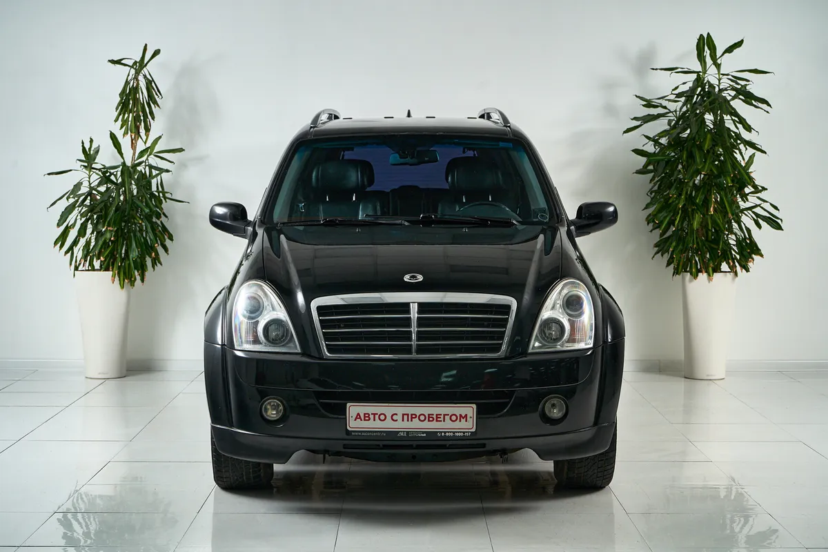 SsangYong Rexton II — фото 2