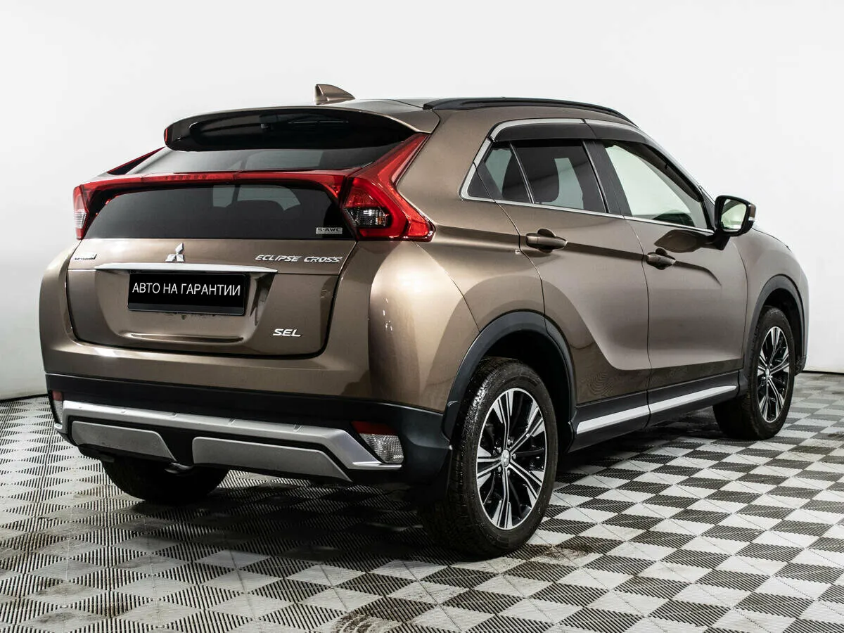Mitsubishi Eclipse Cross I · Instyle — фото 3
