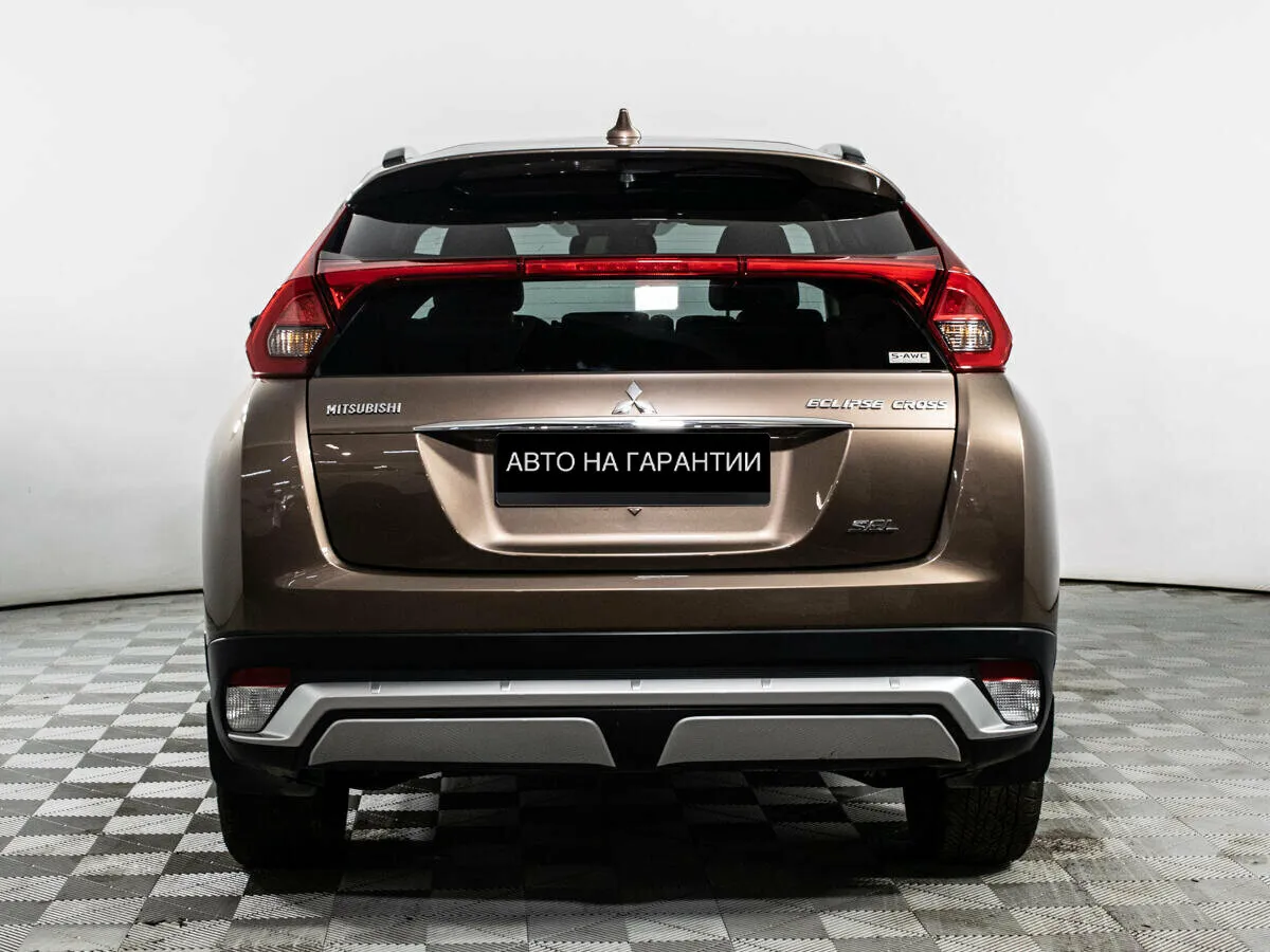 Mitsubishi Eclipse Cross I · Instyle — фото 4