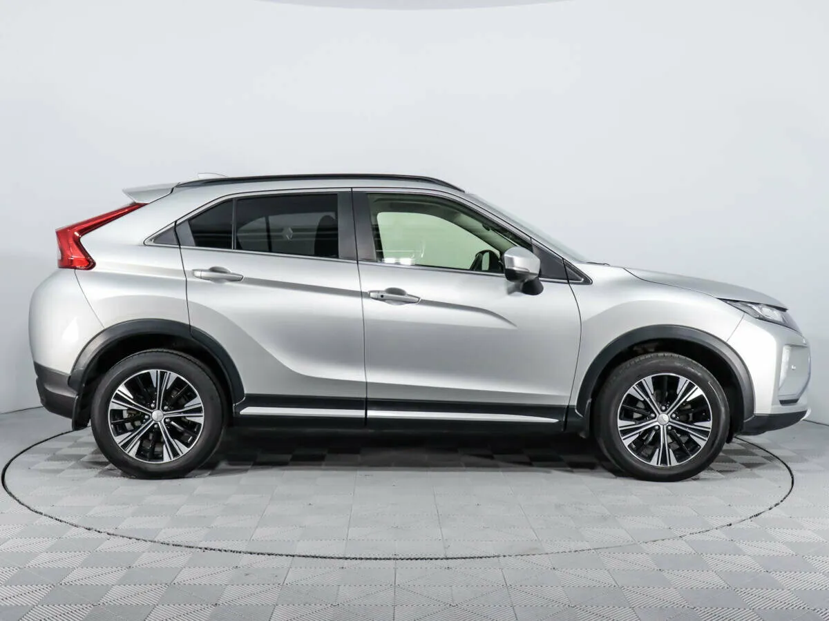 Mitsubishi Eclipse Cross I · Instyle — фото 4