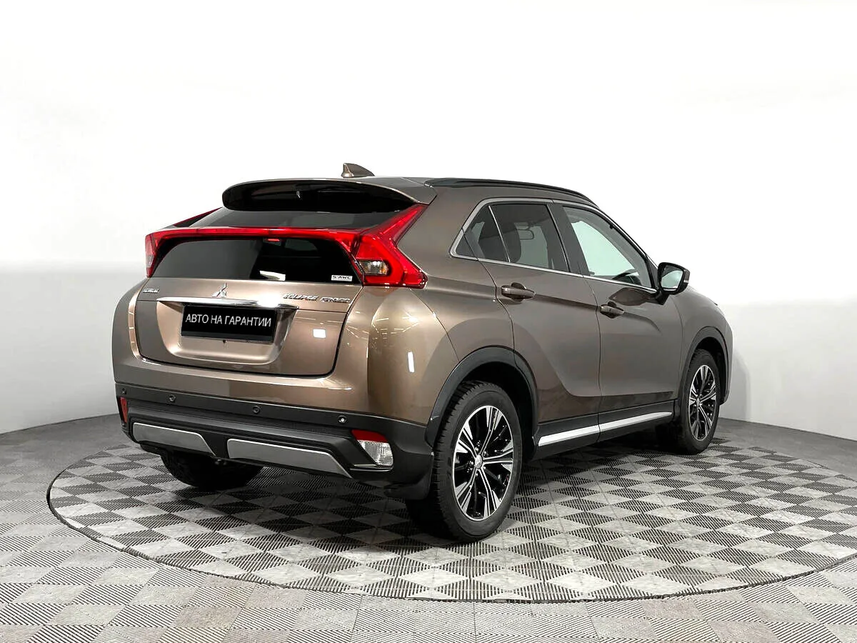 Mitsubishi Eclipse Cross I · Instyle — фото 3