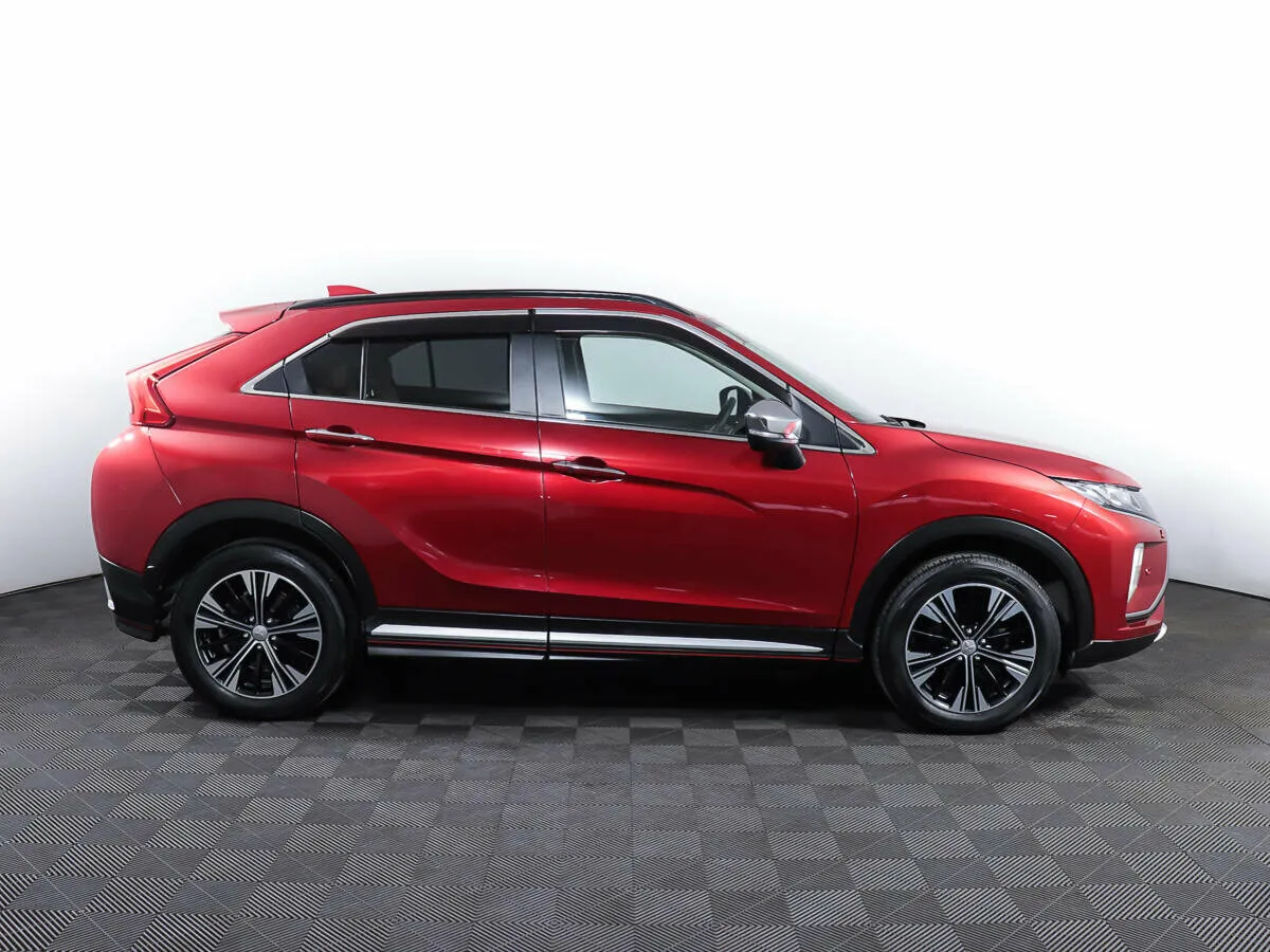 Mitsubishi Eclipse Cross I · Ultimate — фото 4