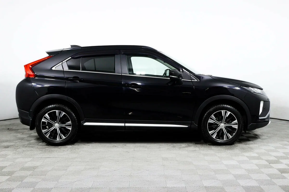 Mitsubishi Eclipse Cross I · Instyle — фото 4