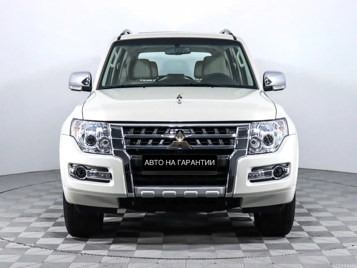Mitsubishi Pajero IV Рестайлинг 2 · Instyle — фото 2