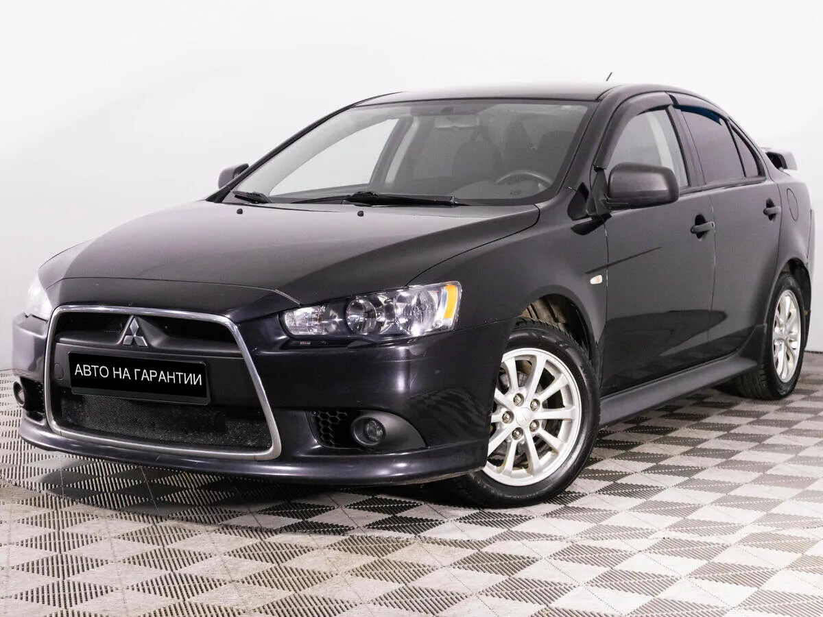 Mitsubishi Lancer X Рестайлинг · Invite