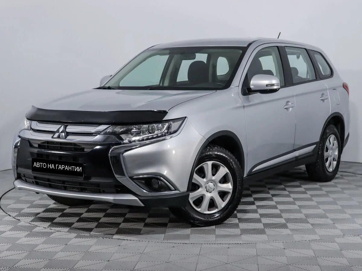 Mitsubishi Outlander III Рестайлинг 2 · Invite