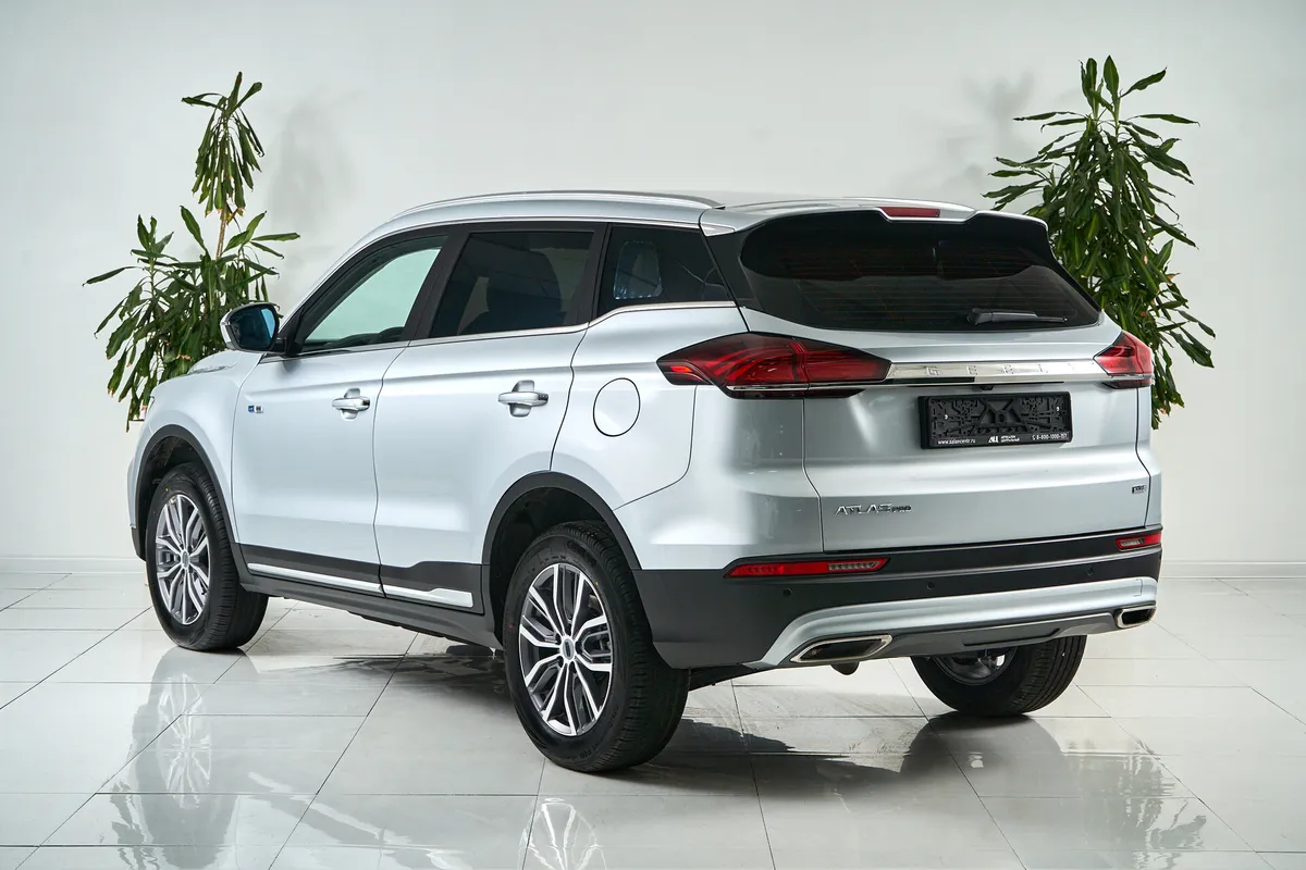 Geely Atlas Pro I · Luxury — фото 4