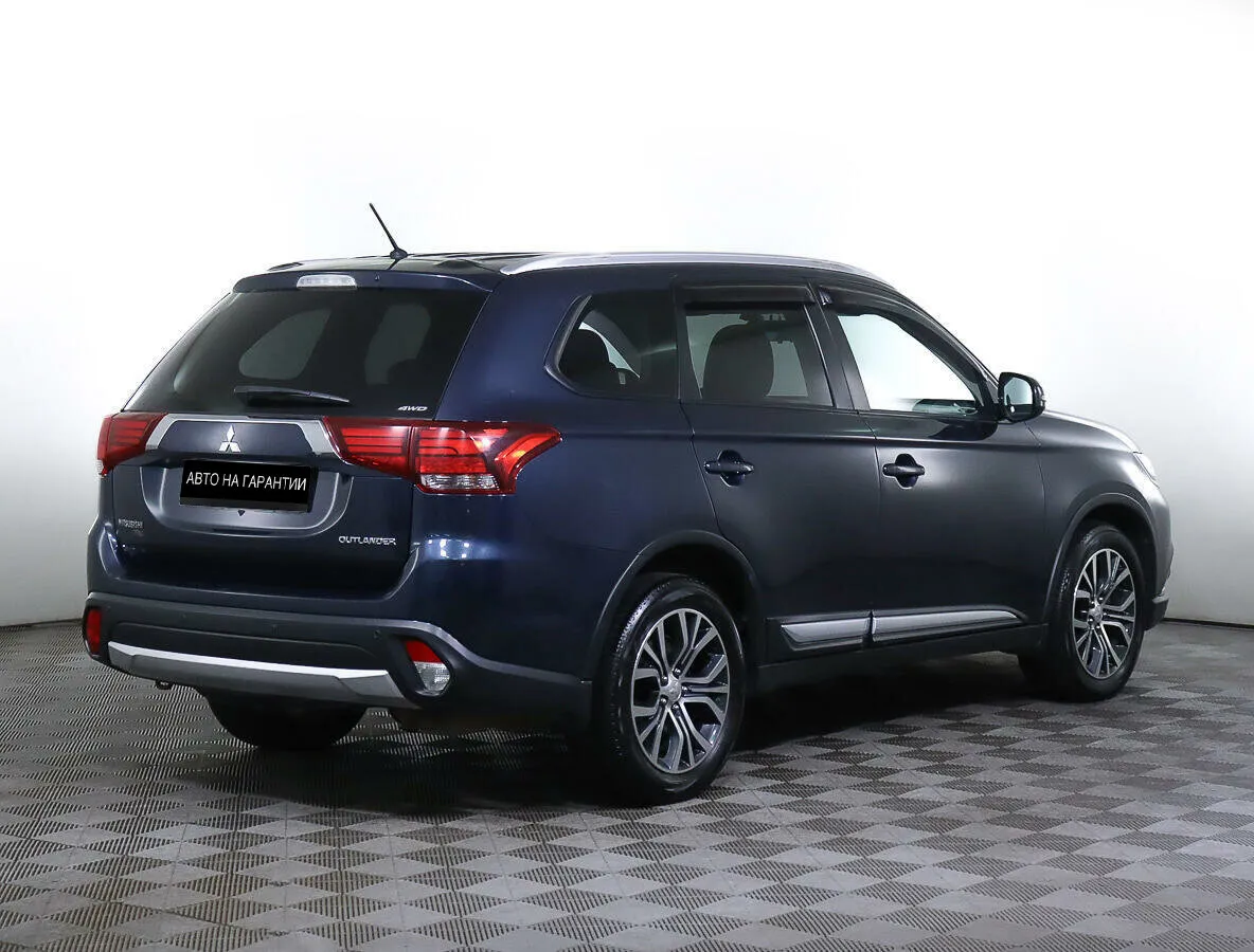 Mitsubishi Outlander III Рестайлинг 2 · Instyle — фото 3