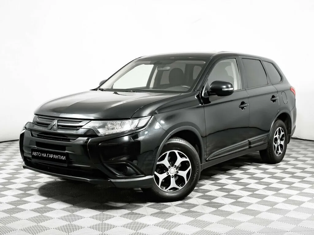 Mitsubishi Outlander III Рестайлинг 2 · Invite