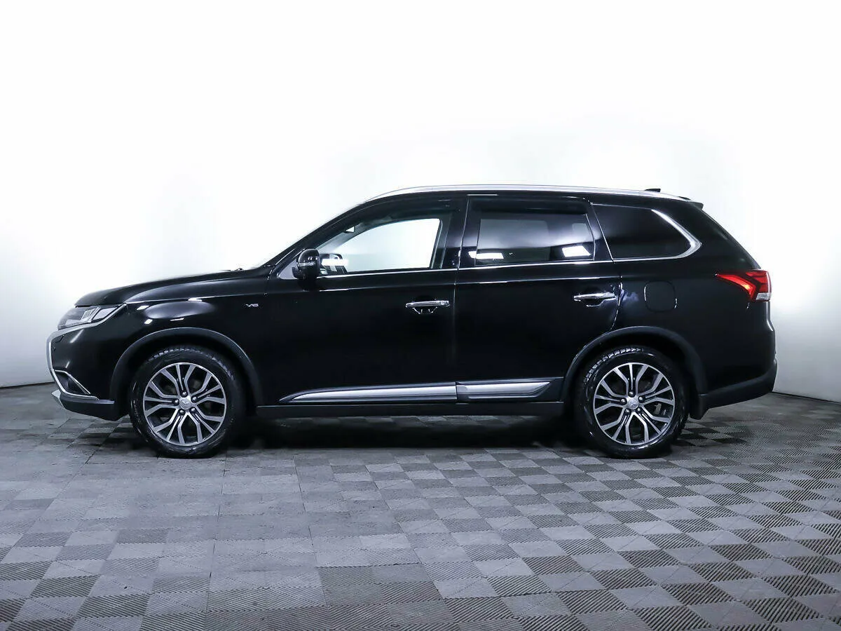 Mitsubishi Outlander III Рестайлинг 2 · GT — фото 3