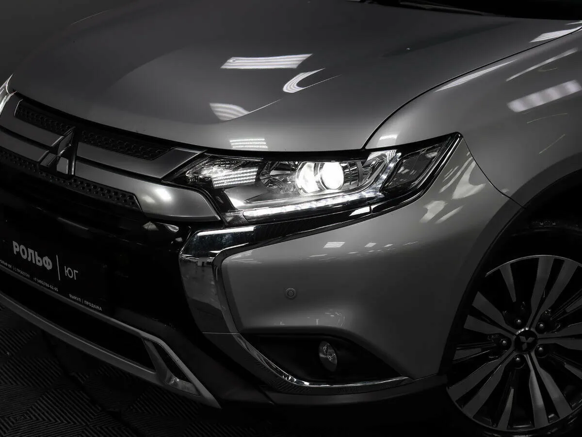 Mitsubishi Outlander III Рестайлинг 3 · Instyle — фото 5