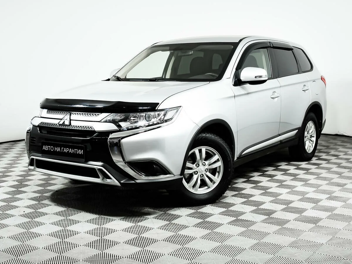 Mitsubishi Outlander III Рестайлинг 3 · Invite