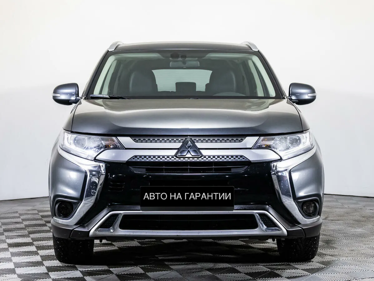 Mitsubishi Outlander III Рестайлинг 3 · Invite (2018-2021) — фото 2