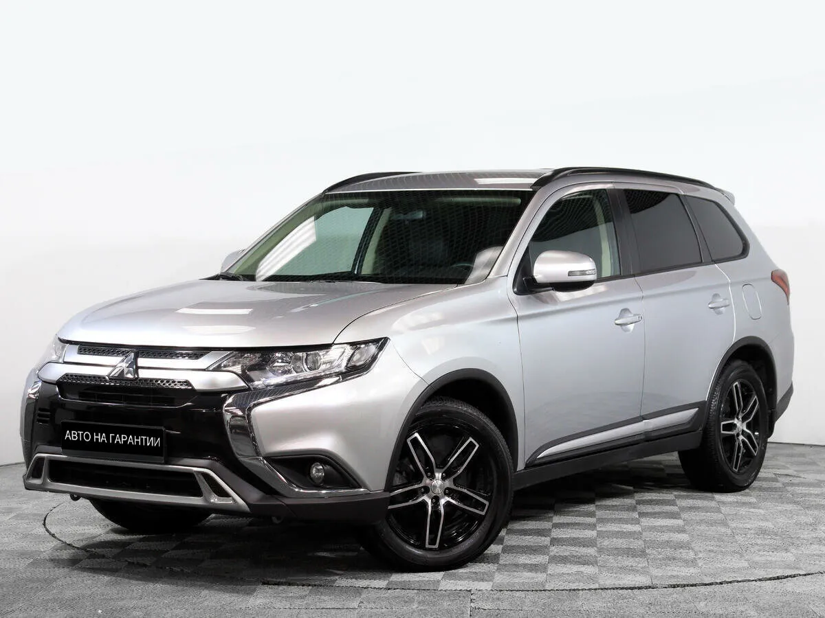 Mitsubishi Outlander III Рестайлинг 3 · Inform (2018-2021)