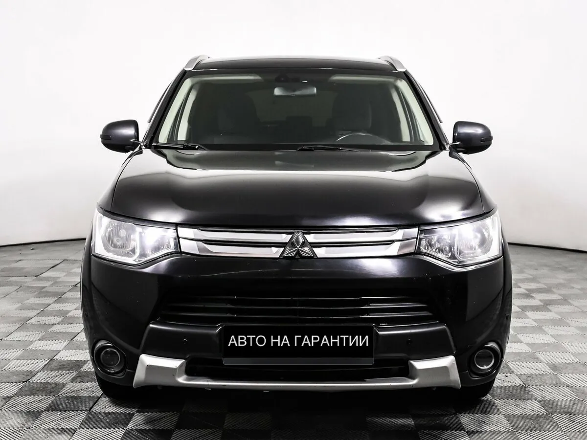 Mitsubishi Outlander III Рестайлинг · Intense — фото 2