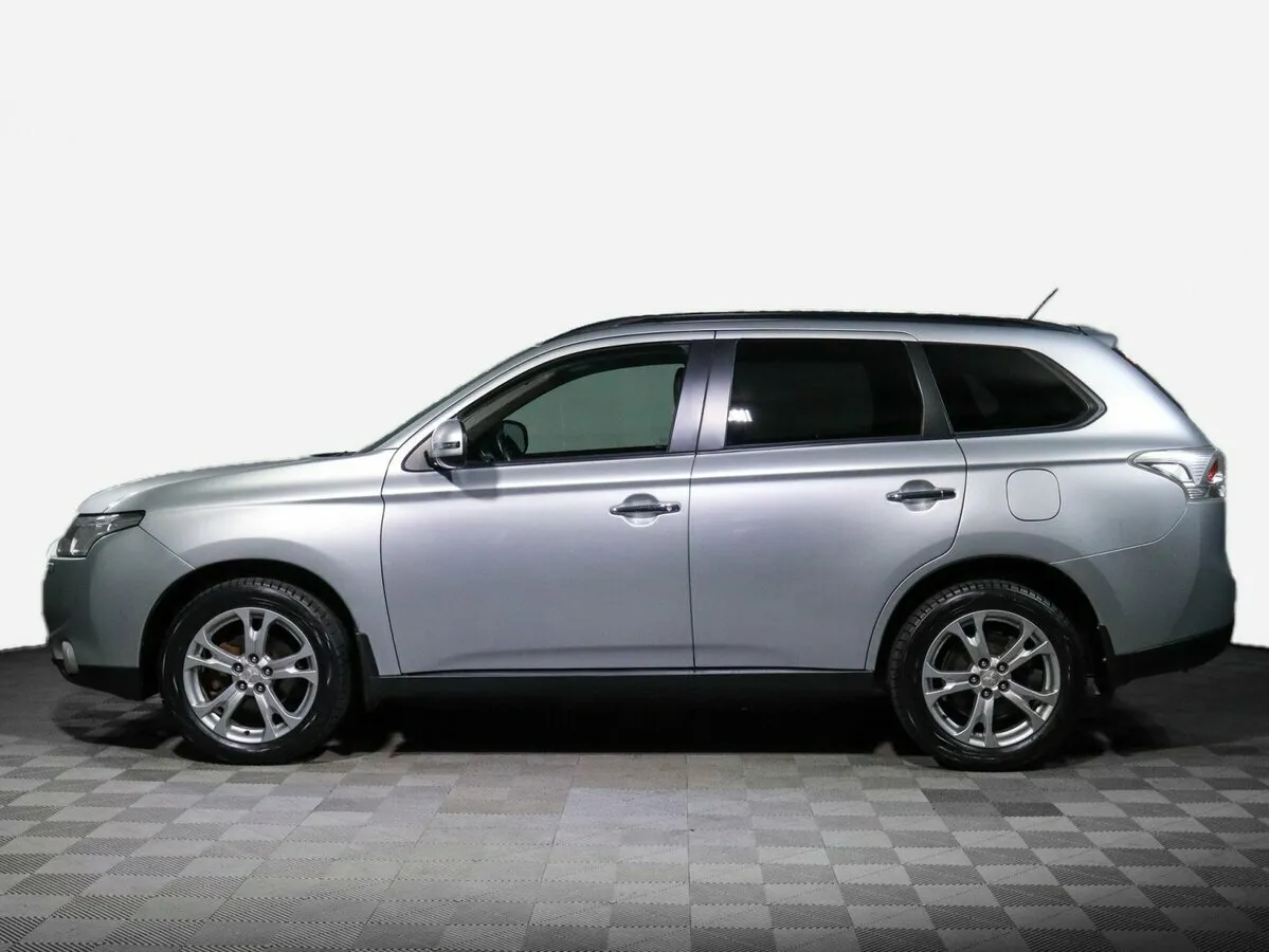 Mitsubishi Outlander III · Instyle — фото 3