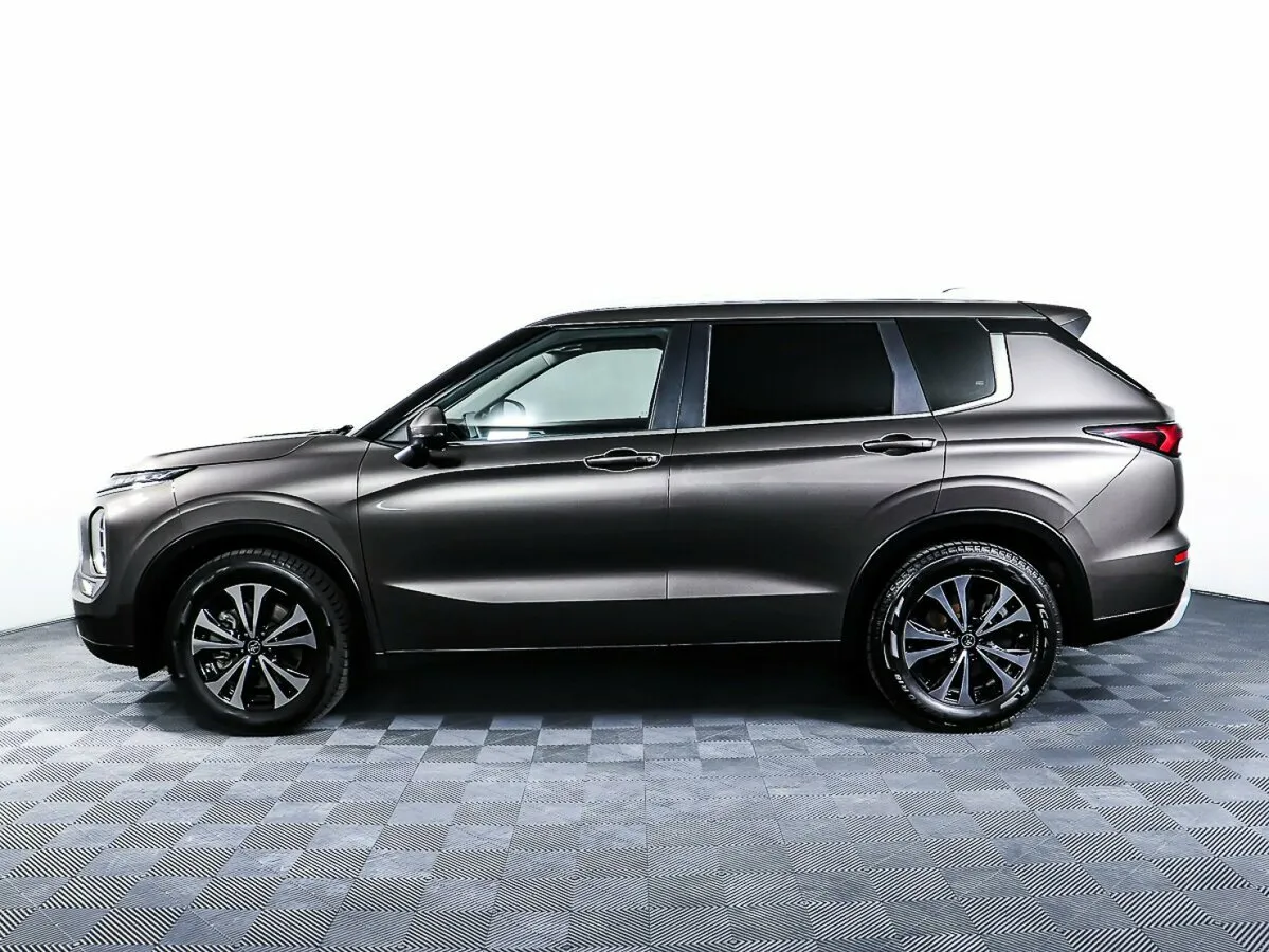 Mitsubishi Outlander IV · Excellent Edition AWD — фото 3