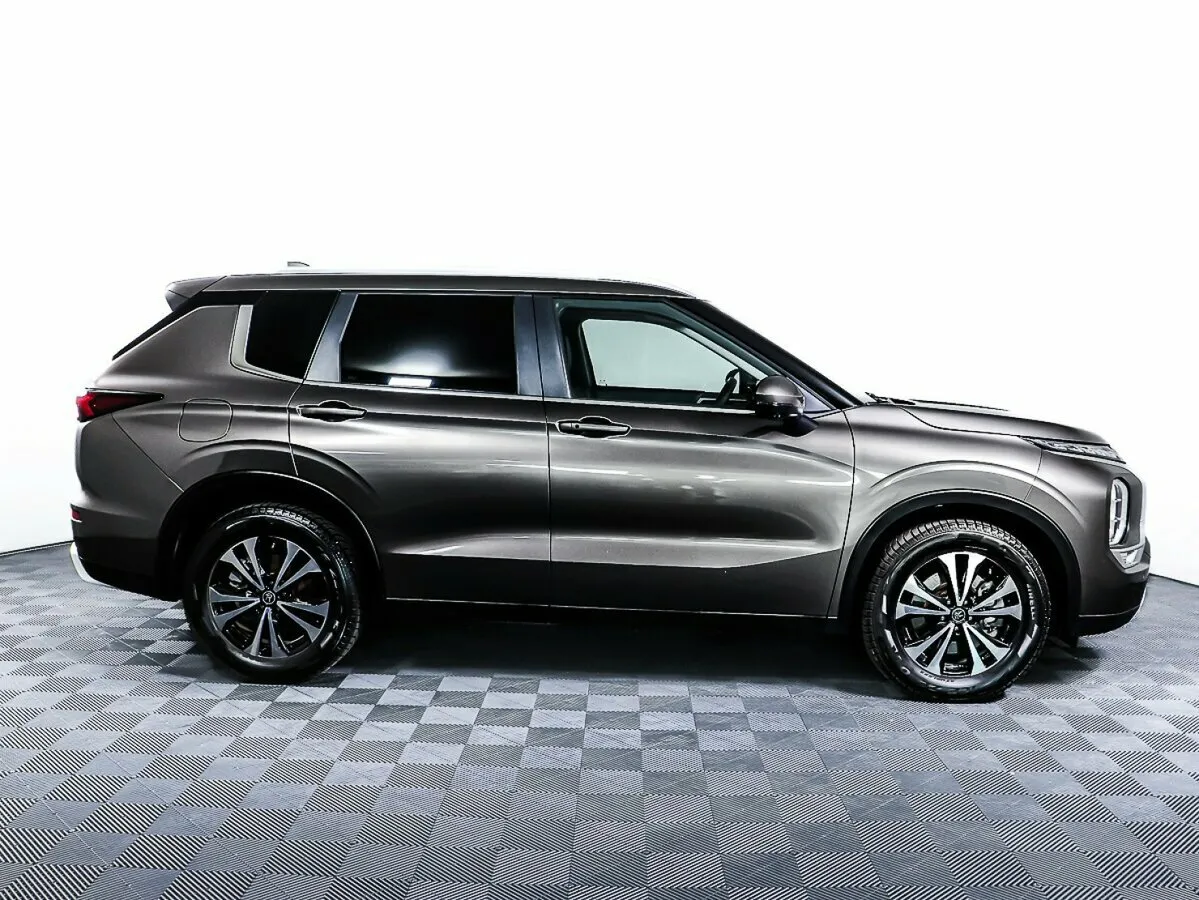 Mitsubishi Outlander IV · Excellent Edition AWD — фото 4