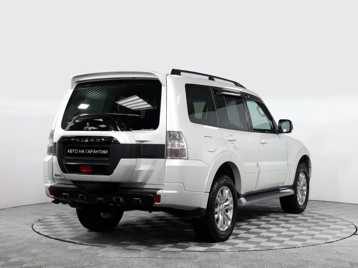 Mitsubishi Pajero IV Рестайлинг 2 · GLS — фото 4