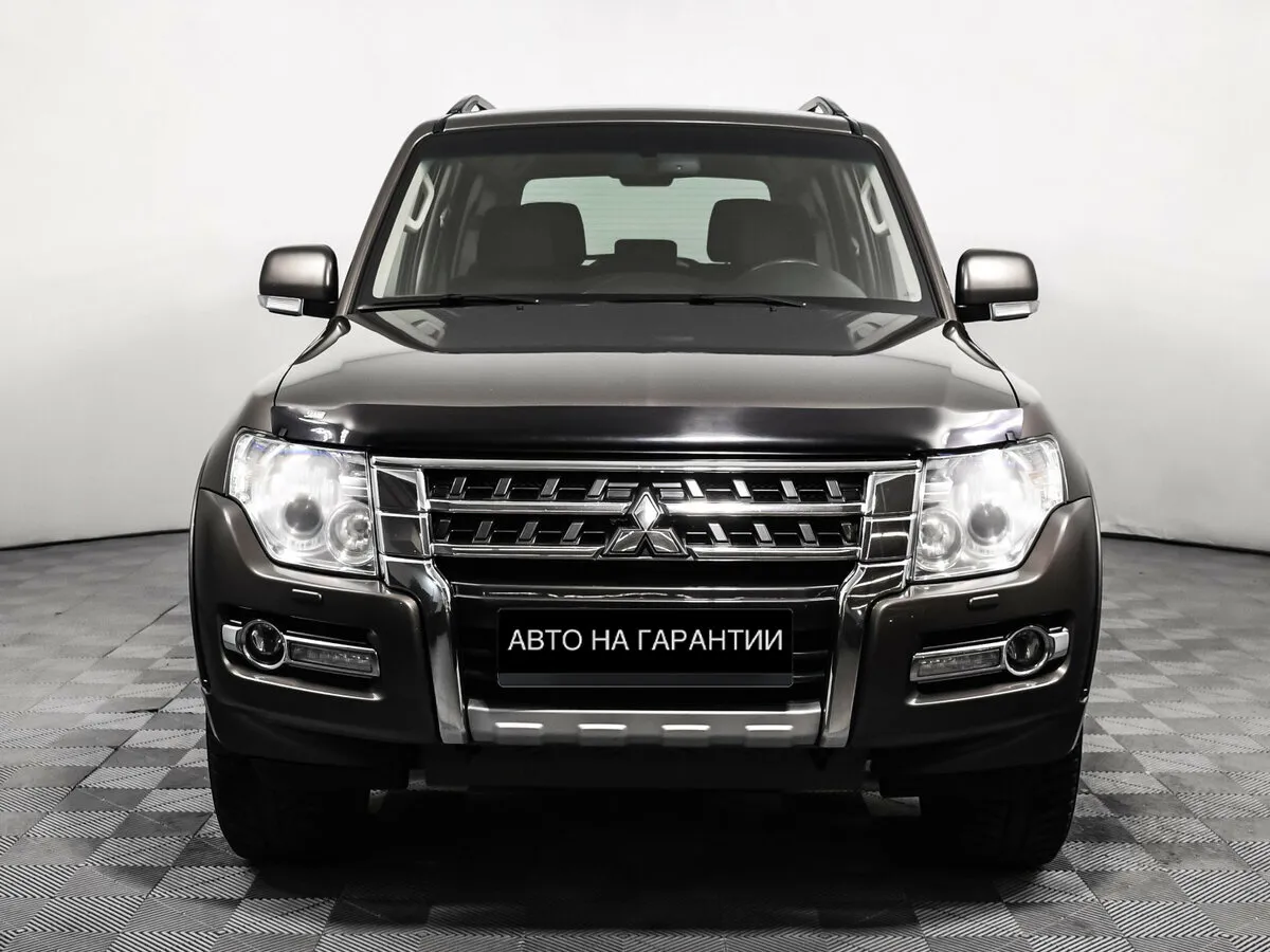 Mitsubishi Pajero IV Рестайлинг 2 · Ultimate — фото 2