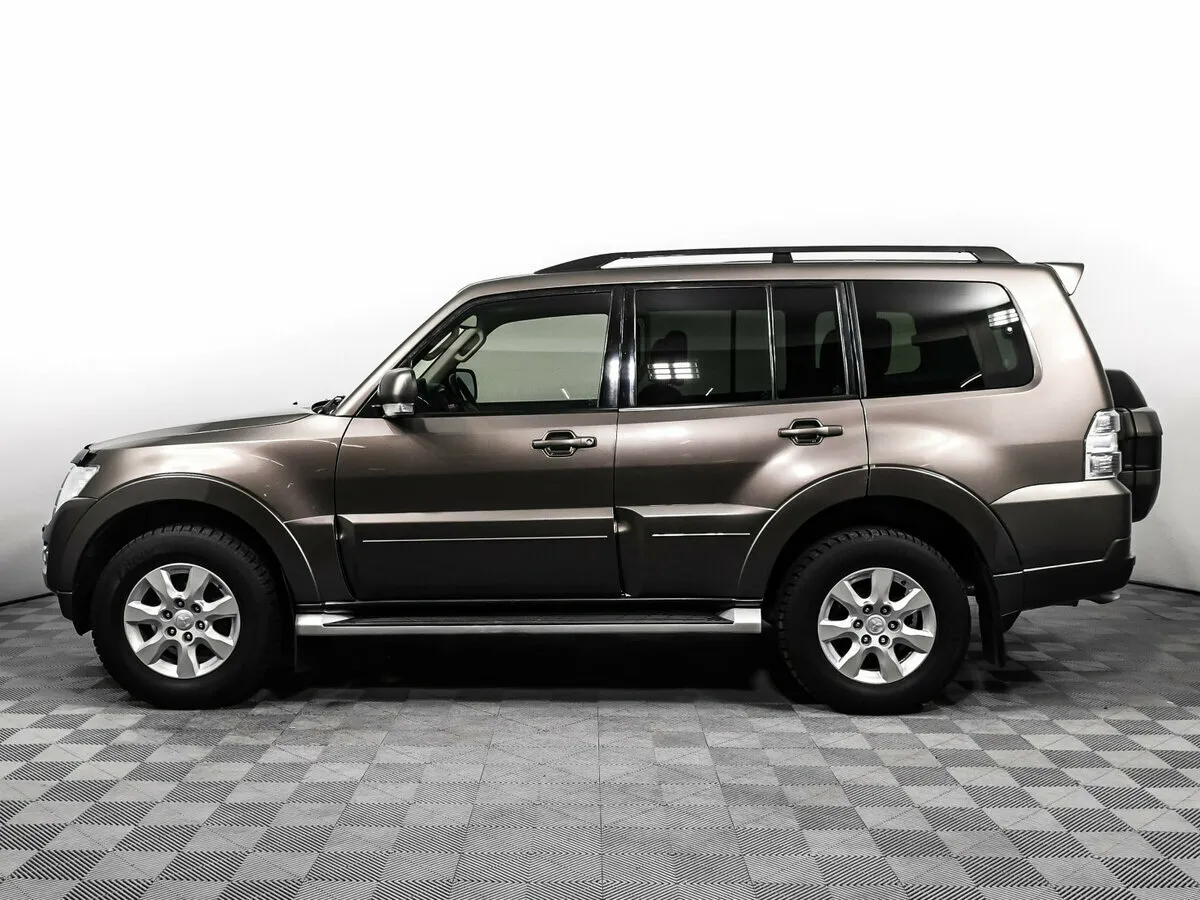 Mitsubishi Pajero IV Рестайлинг 2 · Ultimate — фото 3