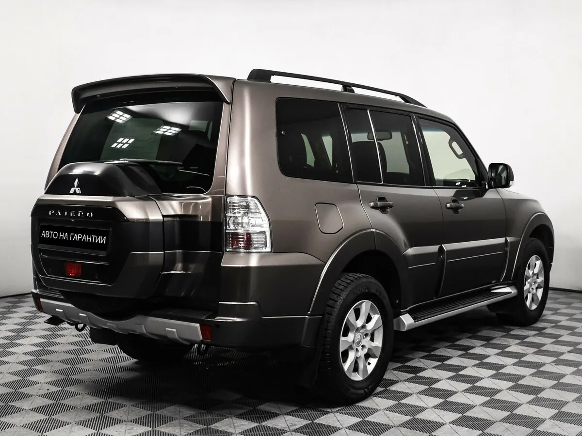 Mitsubishi Pajero IV Рестайлинг 2 · Ultimate — фото 5