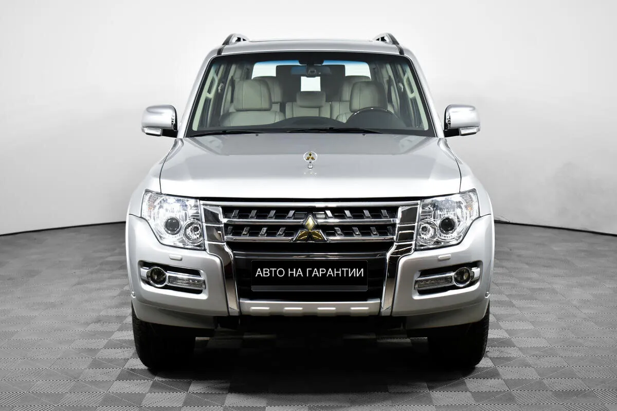 Mitsubishi Pajero IV Рестайлинг 2 · GLS — фото 2