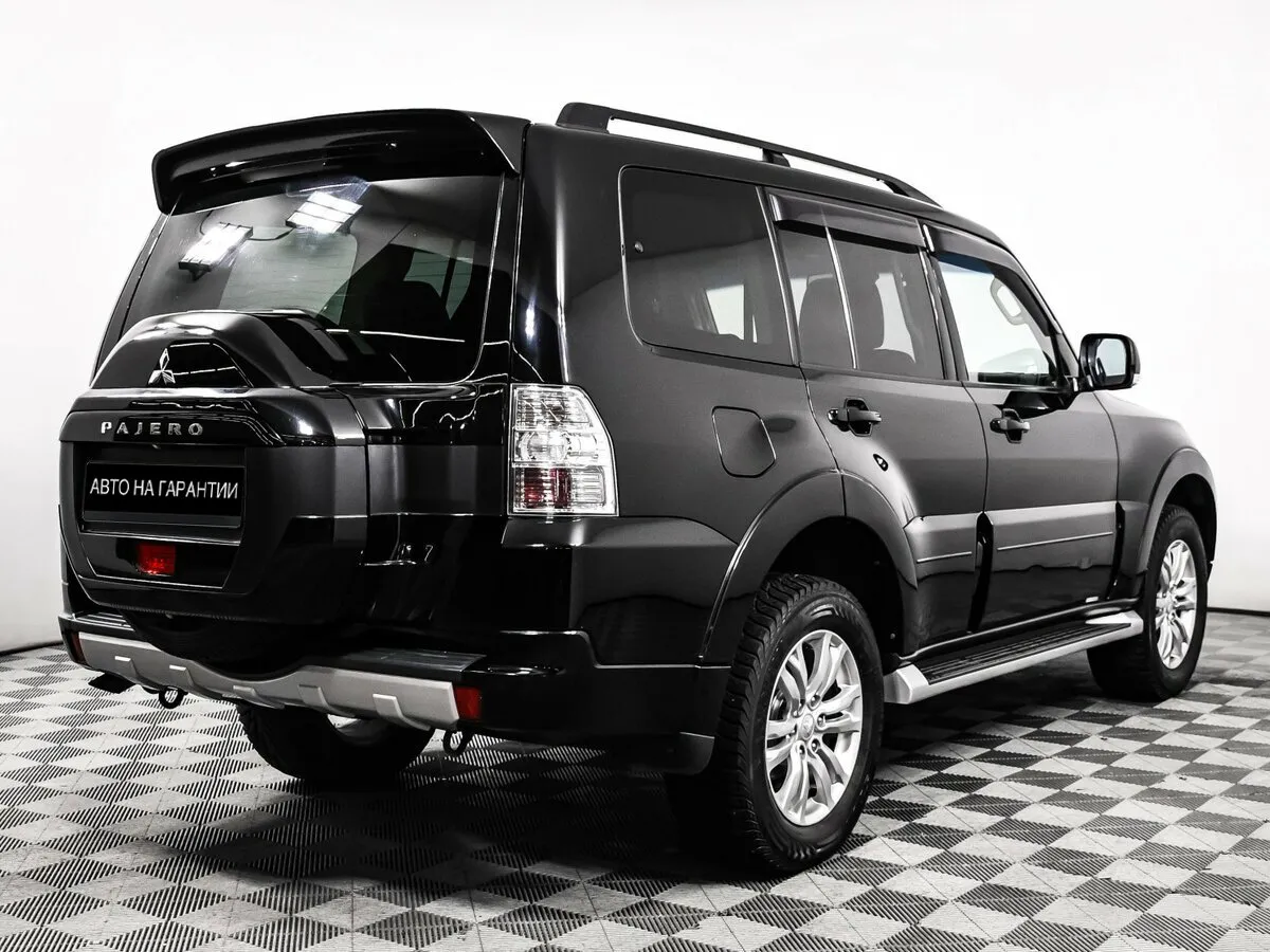 Mitsubishi Pajero IV Рестайлинг 2 · GLS — фото 5