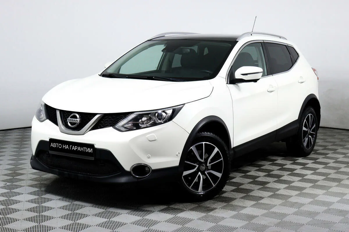 Nissan Qashqai II · LE+